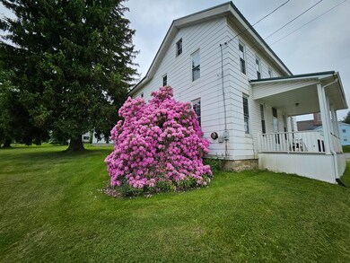 345 Main St (7)