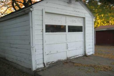 Parking Lot/Garage.