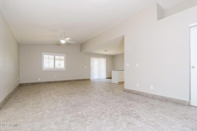 1437 E Topeka Dr, Phoenix, AZ 85024 - photo 4