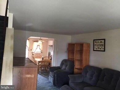 3722 Benson Ave, Halethorpe, MD 21227 - photo 5