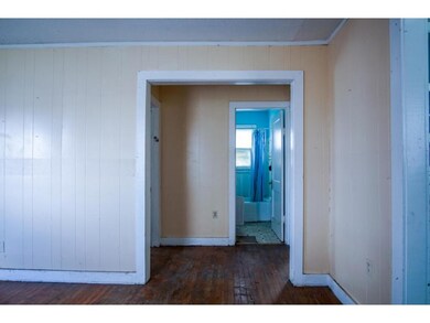 2233 E Fairview Ave, Johnson City, TN 37601 - photo 7