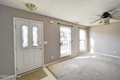 6715 Arbor Creek Dr unit 20, Louisville, KY 40228 - photo 7