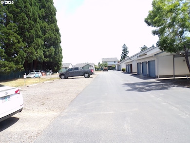 4792 Lancaster Dr NE unit 127 Dr NE, Salem, OR 97305 - photo 2