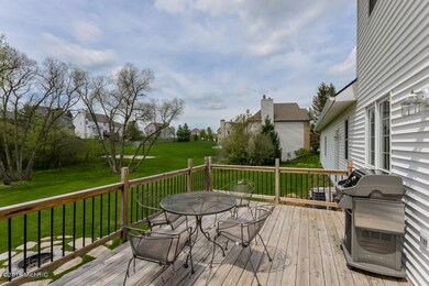 036-Deck-5741324-small