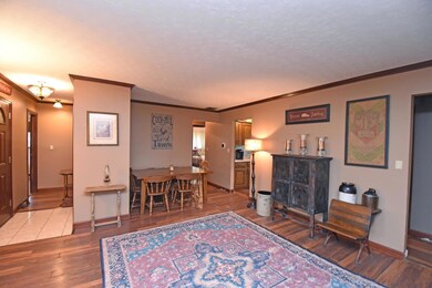 451 Nunn Ave, Wilmington, OH 45177 - photo 5