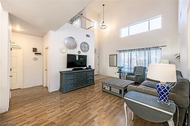 Great Room with Vaulted Ceilings