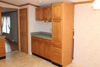 80 Hillview Cir, Charlestown, NH 03603 - photo 7