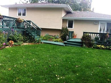 9806 Arthur Ct, Crown Point, IN 46307 - photo 2