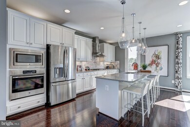 8369 Sallyport St, Lorton, VA 22079 - photo 3