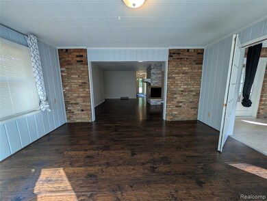 41215 Bruce Ave, Plymouth, MI 48170 - photo 5