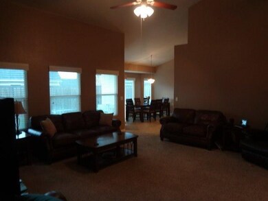 6798 E Andrews Ave, Fresno, CA 93727 - photo 4