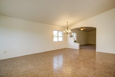 Living Room & Dinnng Area