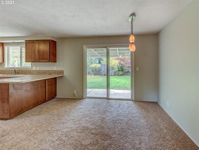 2050 Tarpon St, Eugene, OR 97401 - photo 5