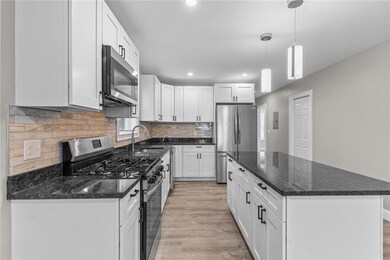 18 Herschel St unit 1, Providence, RI 02909 - photo 4