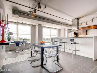 Lofts on Thomas unit 210, Phoenix, AZ 85013 - photo 6