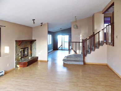 Entryway 1