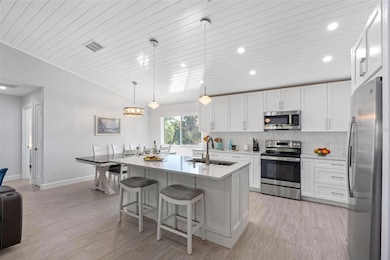 396 N Gulf Blvd, Placida, FL 33946 - photo 6