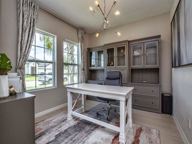 Office/Formal Dining