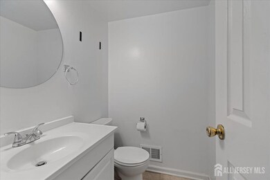 450 Saint Giles Ct, Somerset, NJ 08873 - photo 6