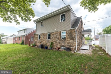816 W 4th St, Lansdale, PA 19446 - photo 4