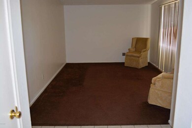 D3-Family Room