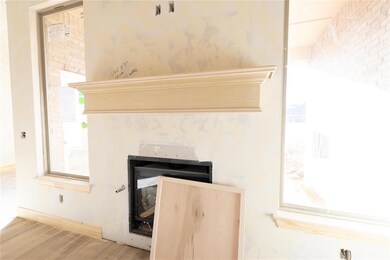 5609 Prickly Wild Way, Edmond, OK 73034 - photo 4