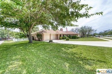 1001 Kim Ave, Copperas Cove, TX 76522 - photo 2