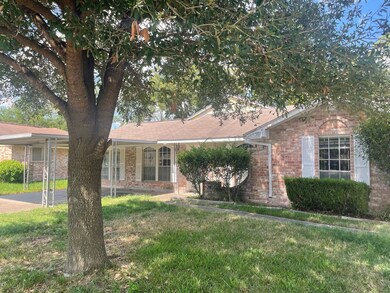 7705 Gleason Rd, Houston, TX 77016 - photo 3