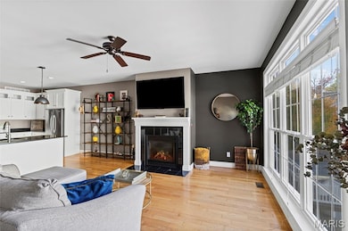 417 S Geyer Rd unit 2, Saint Louis, MO 63122 - photo 2