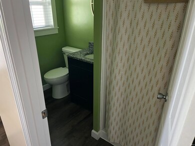 237 W Washington St, Monroe, IN 46772 - photo 6