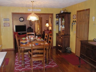 2853 Abraham Ct, La Porte, IN 46350 - photo 4