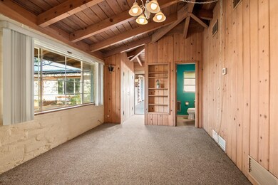 37-Guest House