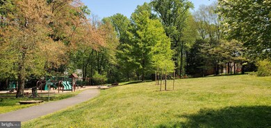 1330 Macbeth St, McLean, VA 22102 - photo 6