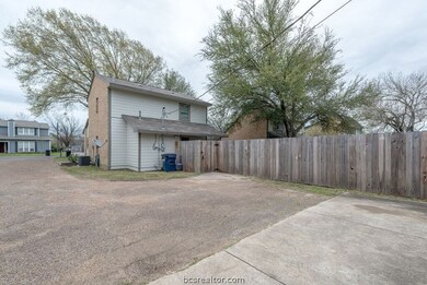 2310 Auburn Ct, College Station, TX 77840 - photo 3