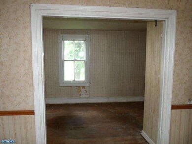 47 Main St, Swedesboro, NJ 08085 - photo 5