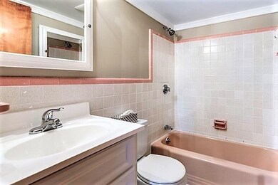 10 Commonwealth Ct unit 10, Brighton, MA 02135 - photo 7