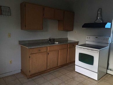 208 Pavilion Ave, Providence, RI 02905 - photo 4