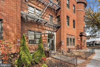 5 Rhode Island Ave NW unit 202, Washington, DC 20001 - photo 4