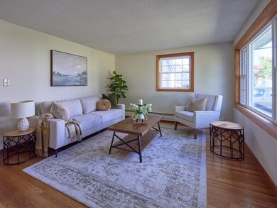 26 Ebenezer St, Worcester, MA 01604 - photo 5