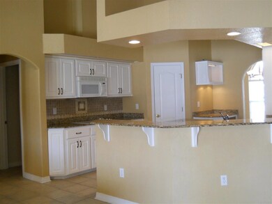 2124 Juno Cir, Pensacola, FL 32526 - photo 7