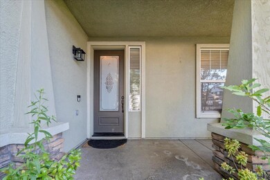 512 Wrangler St, Oakdale, CA 95361 - photo 5