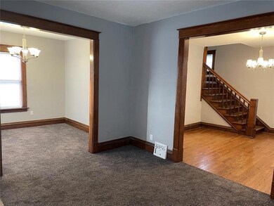 619 15th St SE, Cedar Rapids, IA 52403 - photo 5