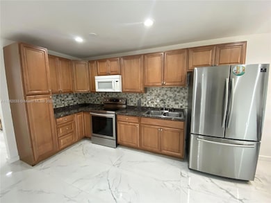 11564 SW 7th St, Miami, FL 33174 - photo 6