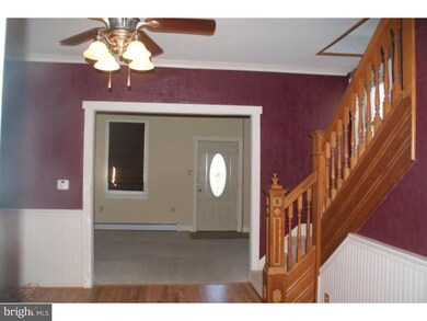 207 Tunnel St, Williamstown, PA 17098 - photo 3