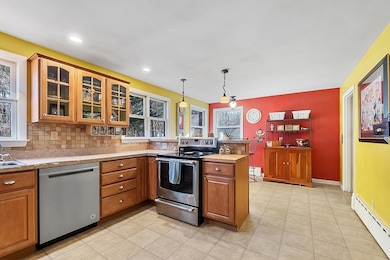 498 Bullard St, Holden, MA 01520 - photo 7