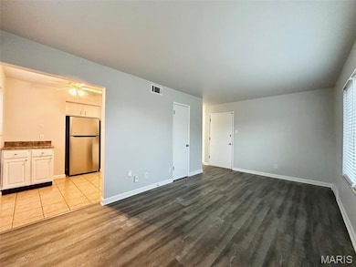 7500 Morganford Rd, Saint Louis, MO 63116 - photo 4