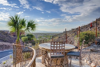 1608 Liege Dr, Henderson, NV 89012 - photo 6