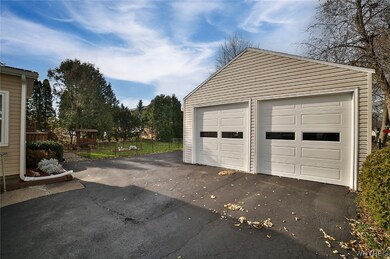 1426 Nash Rd, North Tonawanda, NY 14120 - photo 3