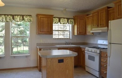 Kitchen 1