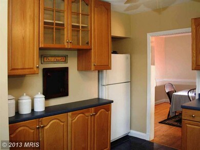 6511 Sunset Dr, Sykesville, MD 21784 - photo 4